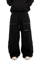 BLACK-ON-BLACK JOGGER